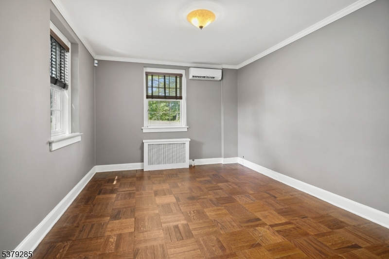 49 Liberty Corner Rd