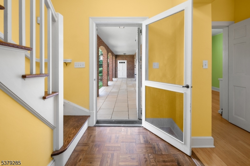 49 Liberty Corner Rd