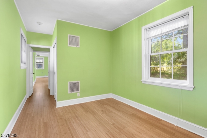 49 Liberty Corner Rd