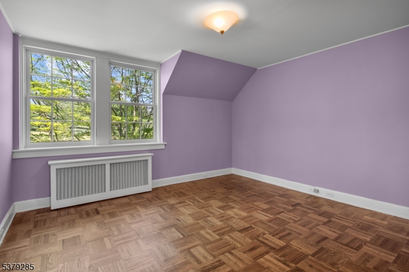 49 Liberty Corner Rd