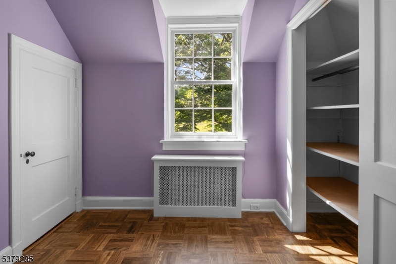 49 Liberty Corner Rd