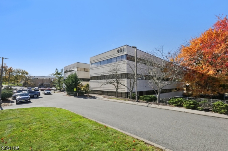 401 Hamburg Tpke #101