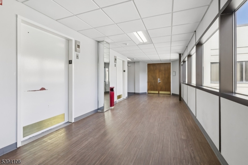 401 Hamburg Tpke #101