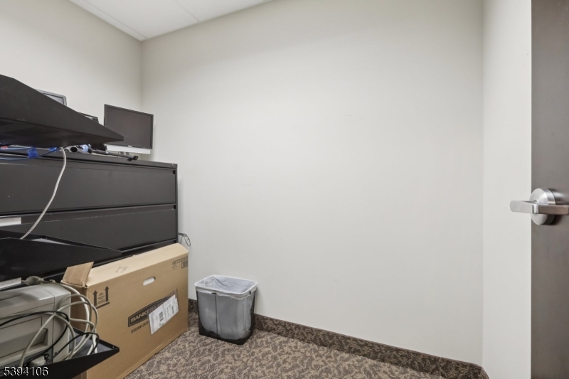 401 Hamburg Tpke #101