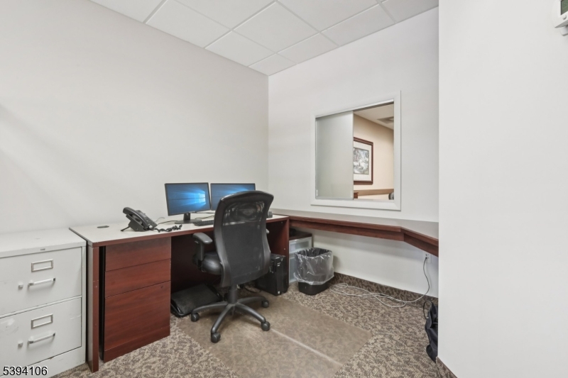 401 Hamburg Tpke #101