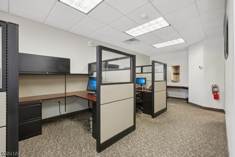 401 Hamburg Tpke #101