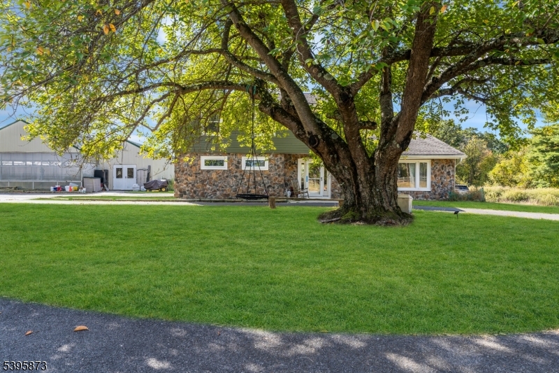 70 Mackenzie Rd