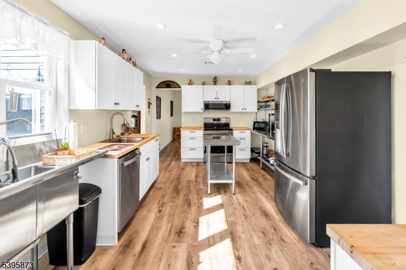70 Mackenzie Rd