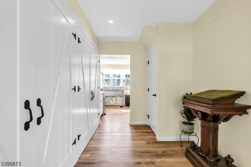 70 Mackenzie Rd