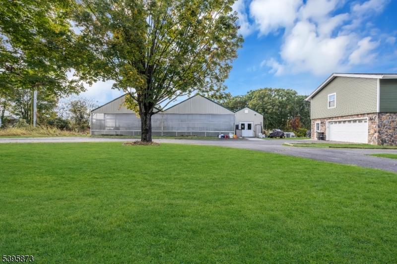 70 Mackenzie Rd