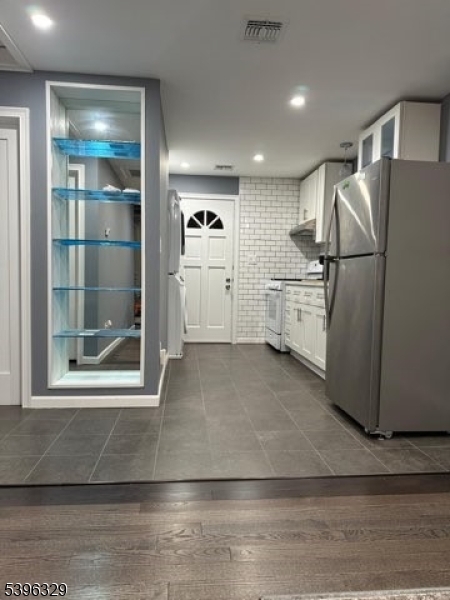 16 Mount Arlington Rd