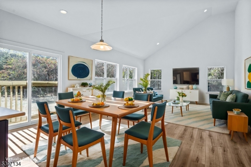 35 Barbertown Point Breeze