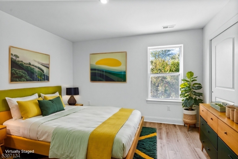 35 Barbertown Point Breeze