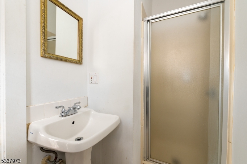 120 Milligan Pl