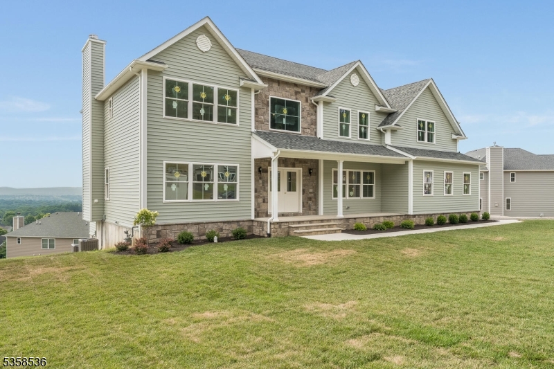 4 Spring Ct