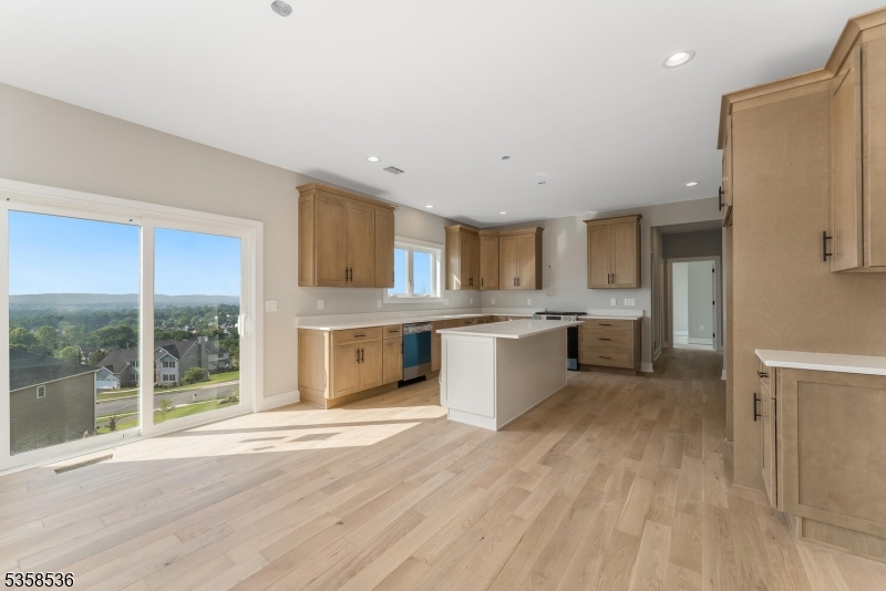 4 Spring Ct