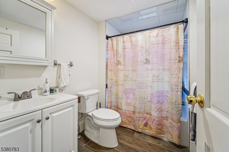 1485 Gaylord Ter