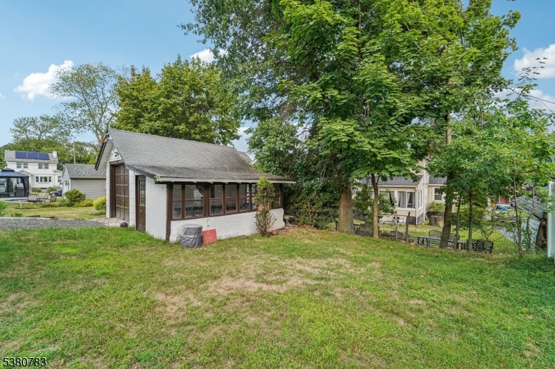 1485 Gaylord Ter