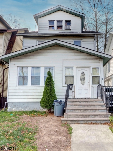 77 Delmar Pl