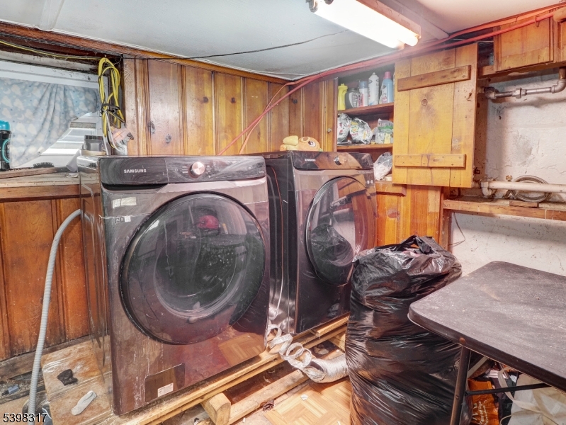 77 Delmar Pl