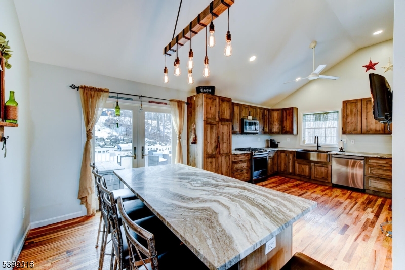 149 Maple Rd