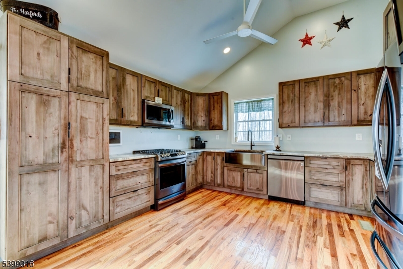 149 Maple Rd