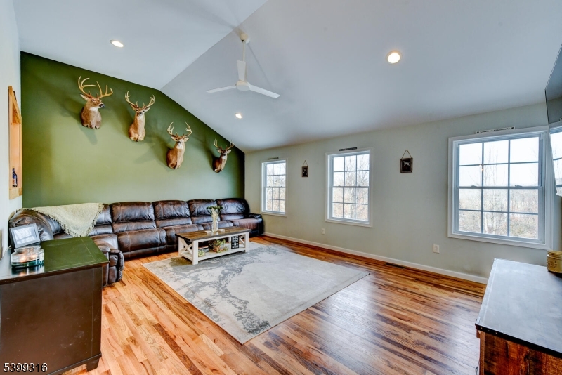 149 Maple Rd