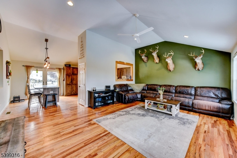 149 Maple Rd