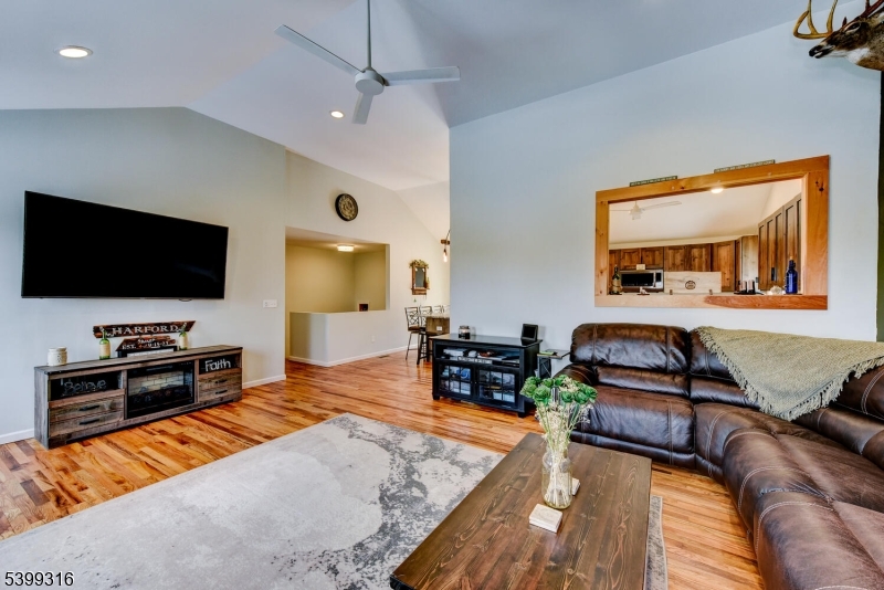 149 Maple Rd