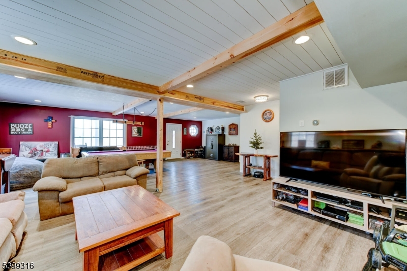 149 Maple Rd