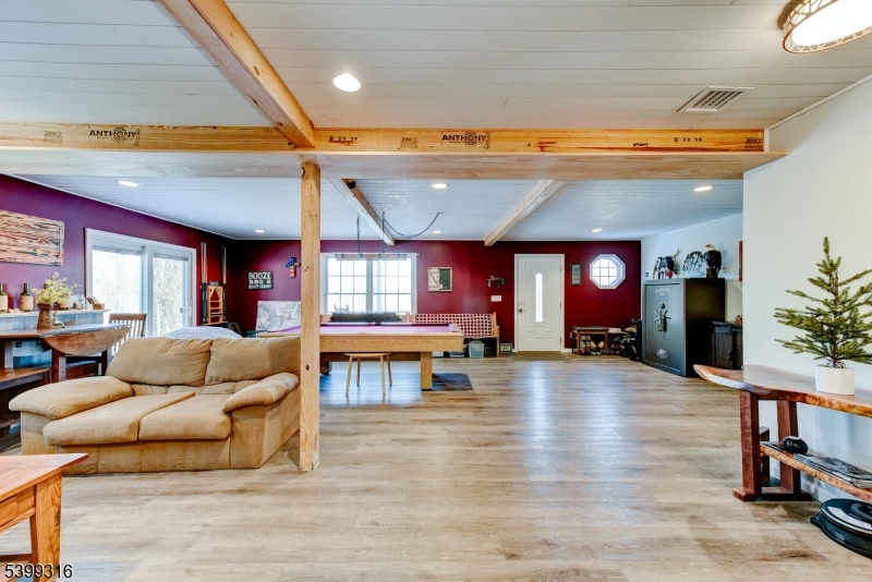 149 Maple Rd