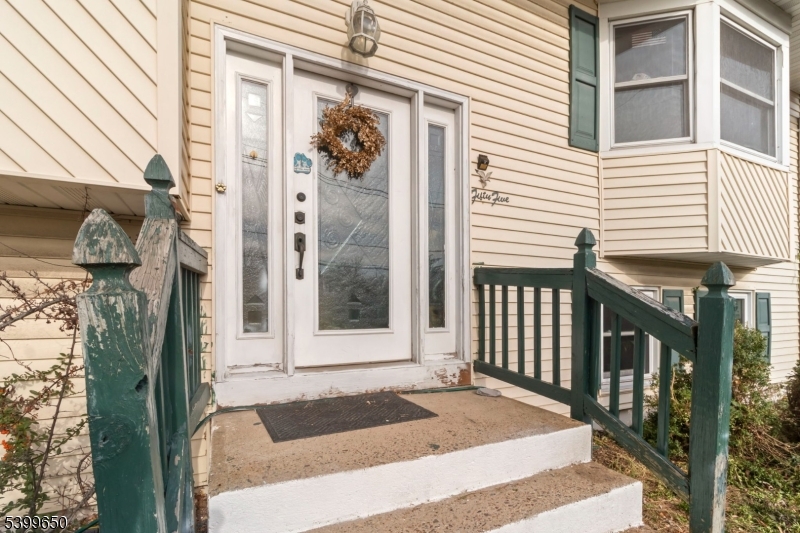 55 Sullivan Way