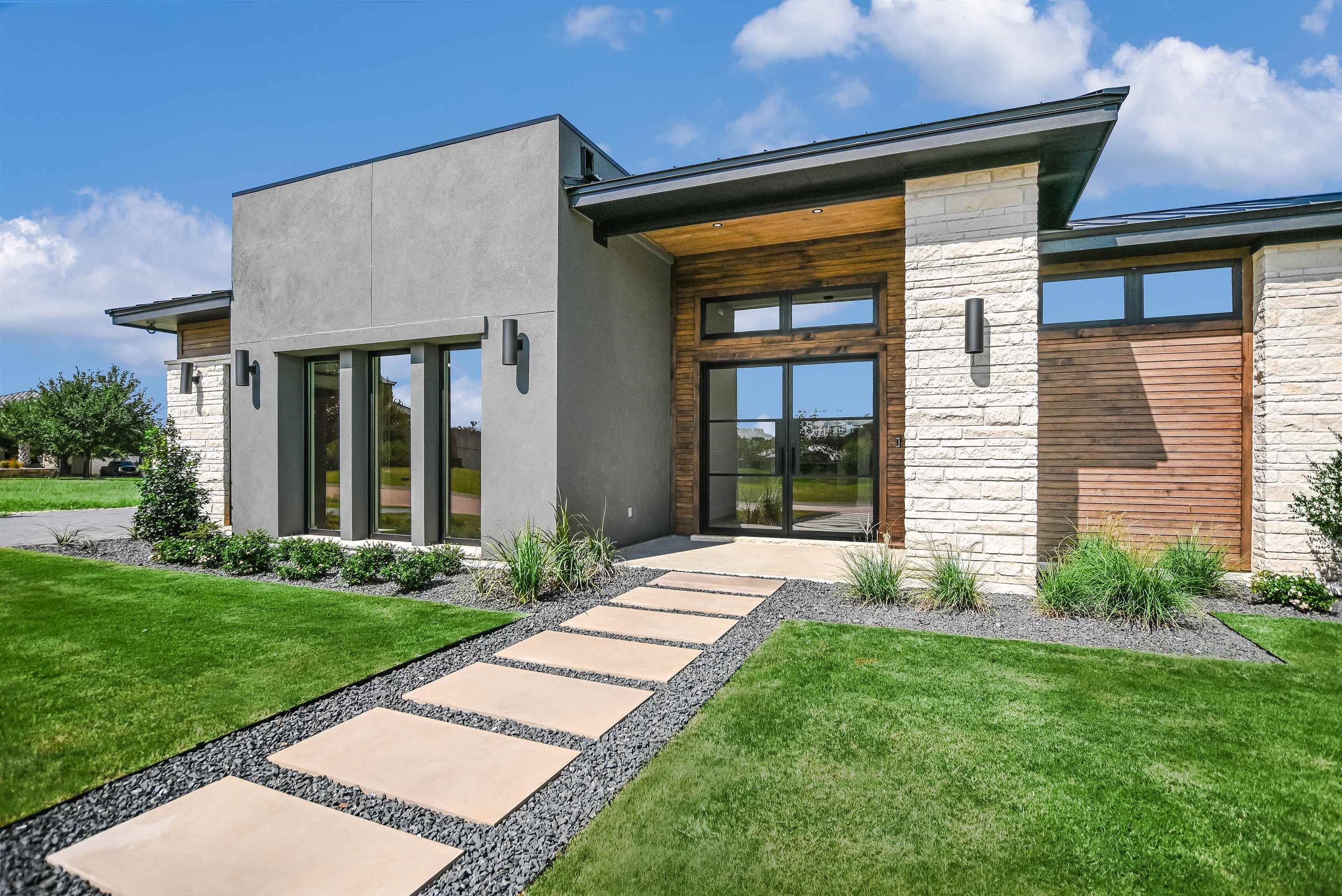 105 Island Court, Horseshoe Bay, TX 78657