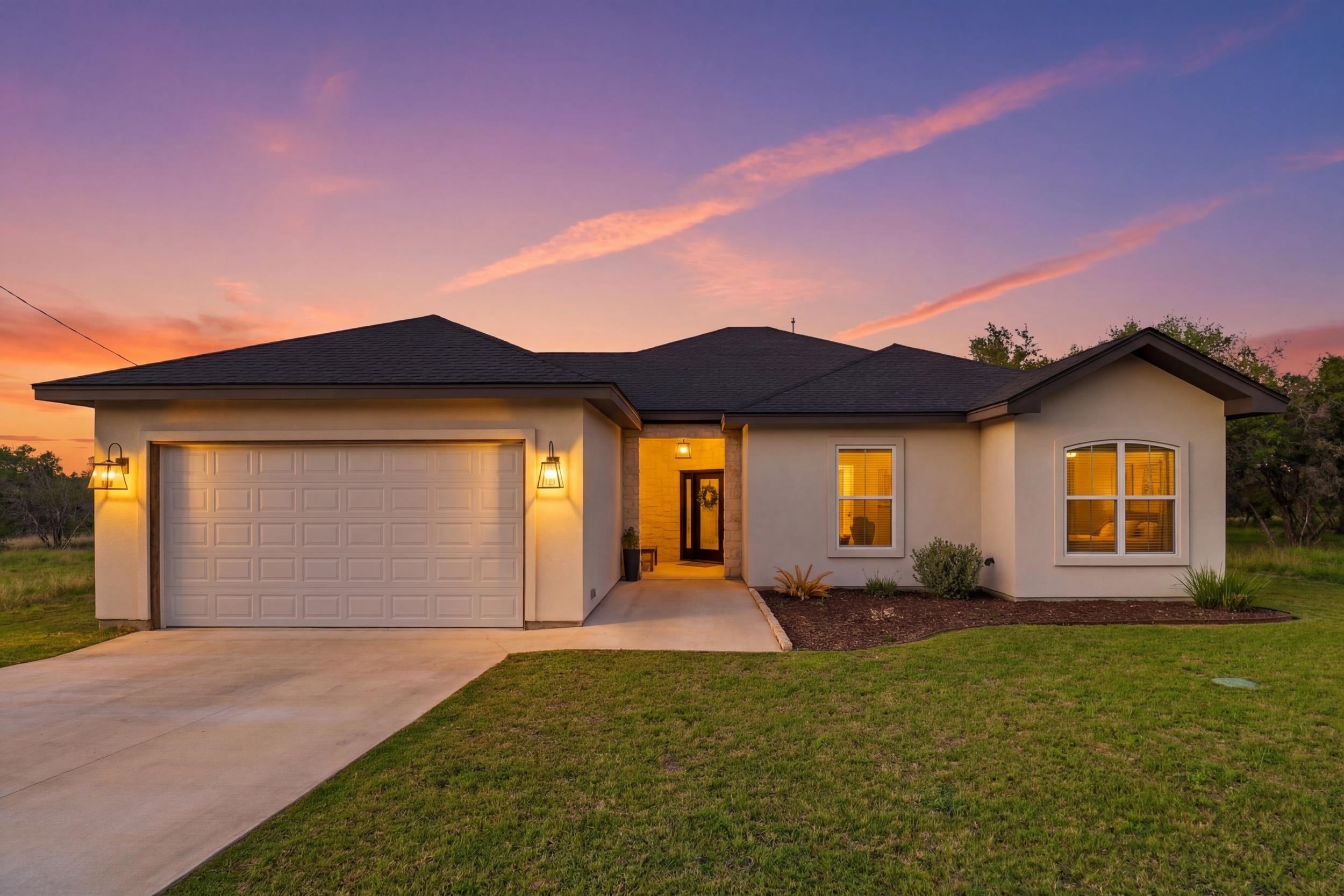 1612 White Tail Road, Horseshoe Bay, TX 78657