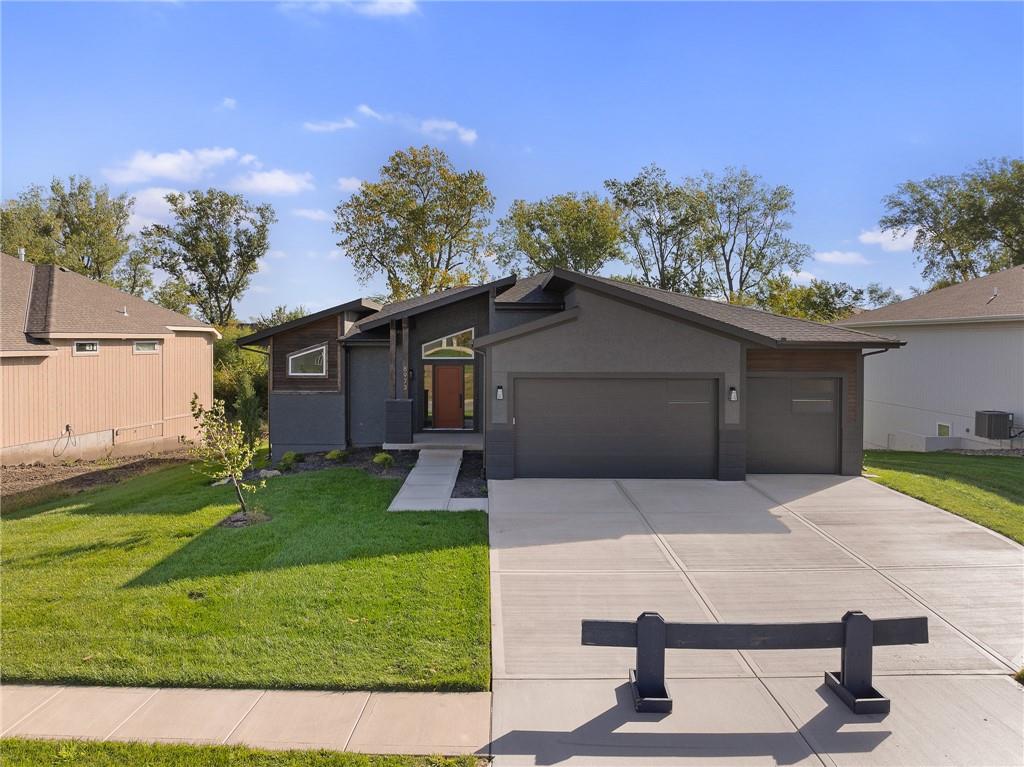 8973 Shady Bend Road - Photo 1