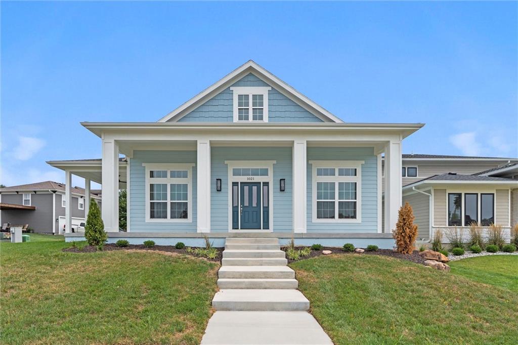 1021 SW Redbuck Circle - Photo 1