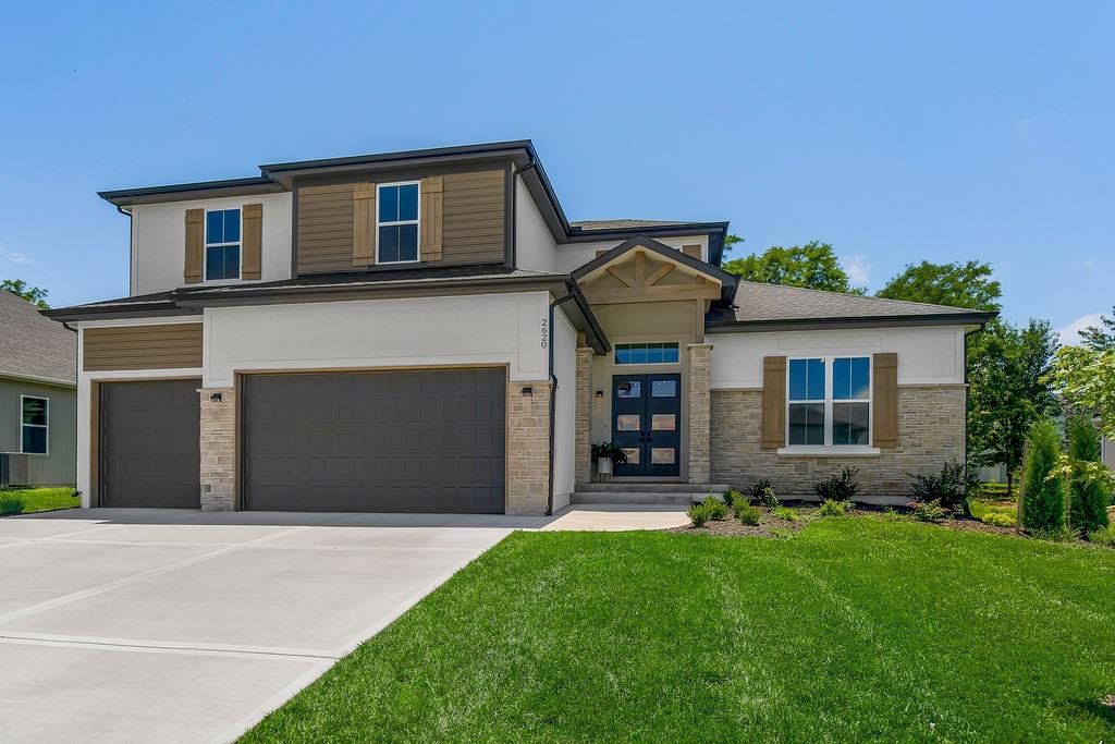 2620 NE Woodland Oak Drive - Photo 1