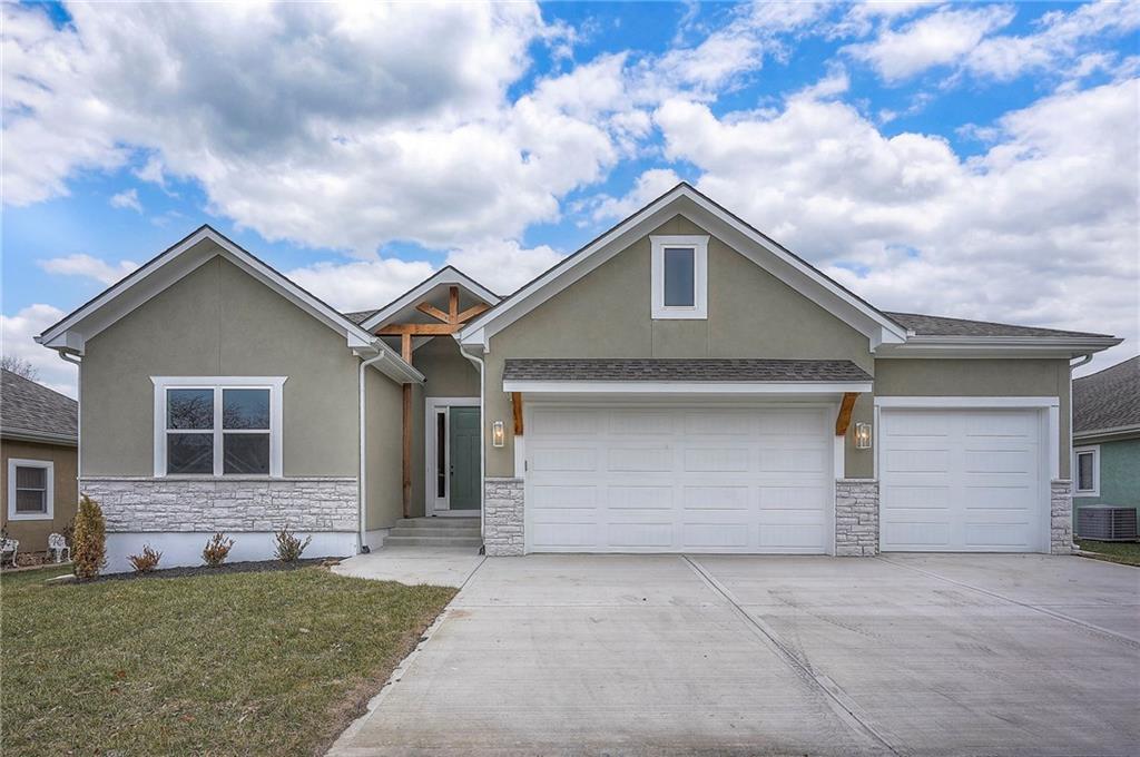 22609 Cole Court - Photo 1
