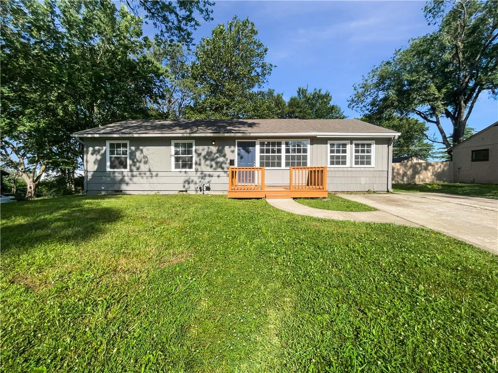 10014 Hardesty Avenue - Photo 1