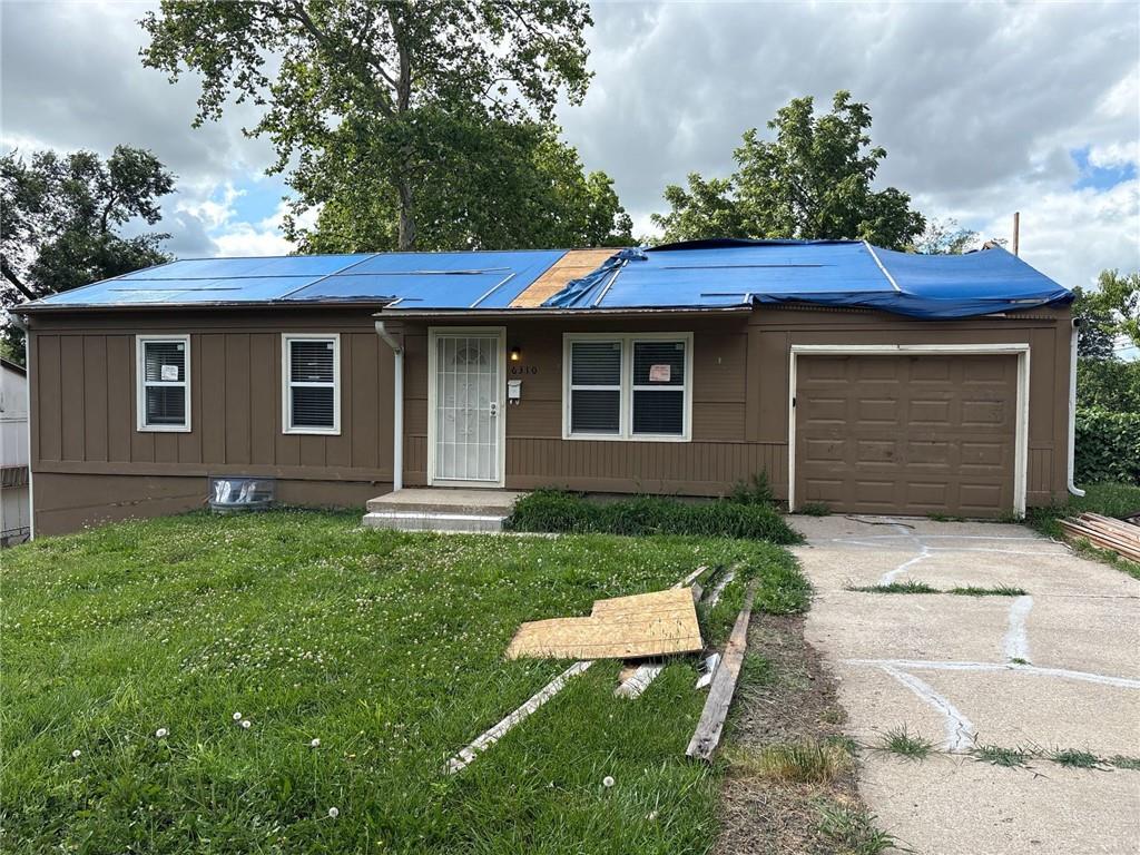 6310 E 153rd Street - Photo 1
