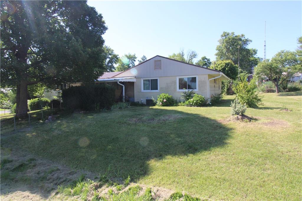 225 E 13th Street - Photo 1