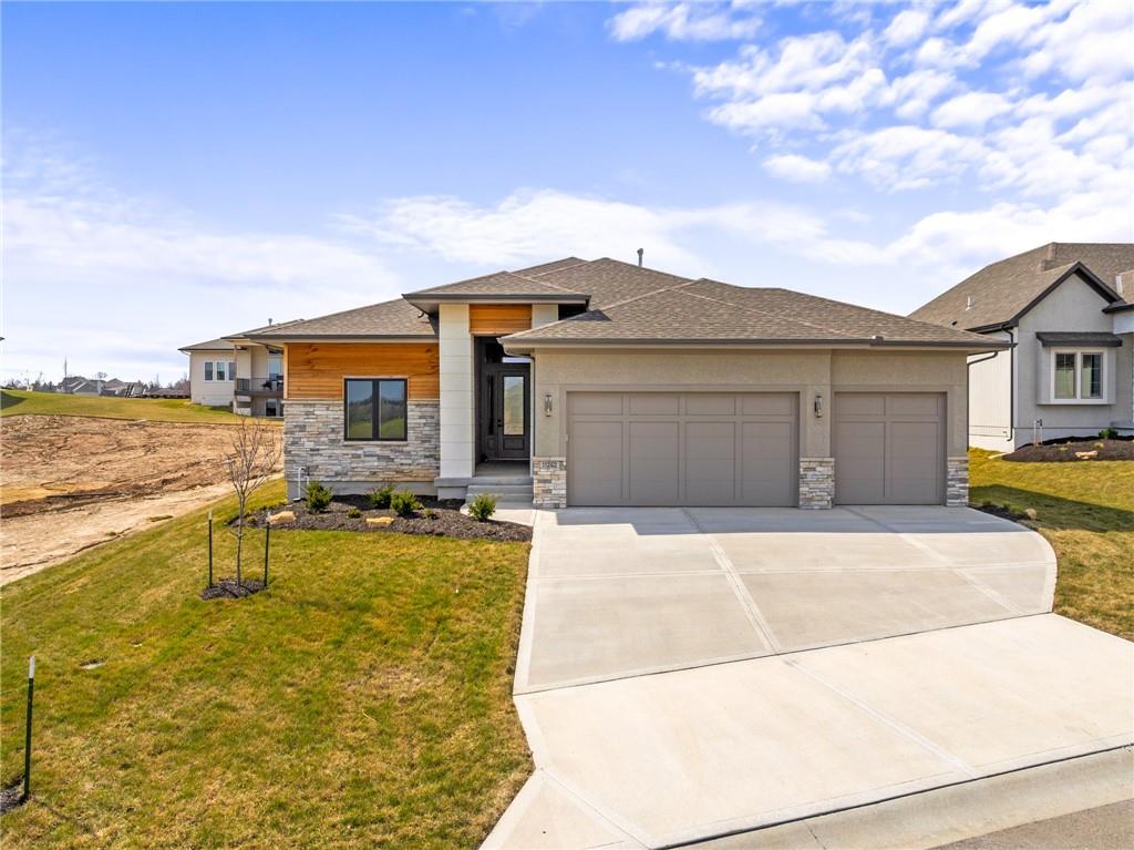 11242 S Sunray Drive