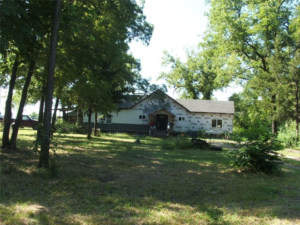 1523 Bridge Street - Photo 1