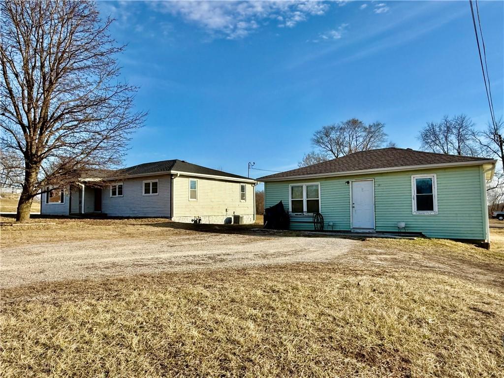 1213 W Main Street - Photo 1