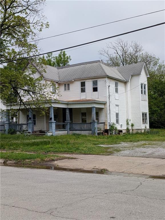 528 N Washington Street - Photo 1
