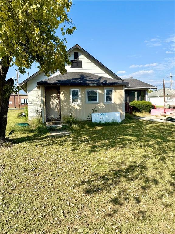 1205 Vermont Street - Photo 1