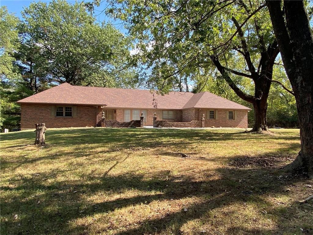 991 S Mitchell Street - Photo 1