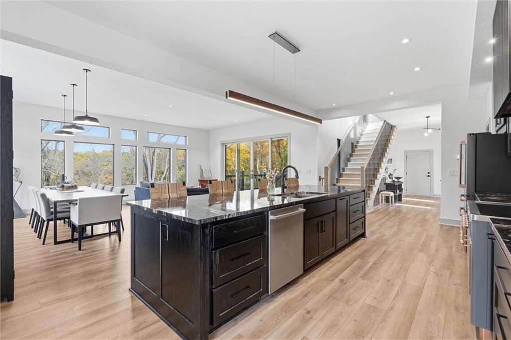 Thumbnail 23