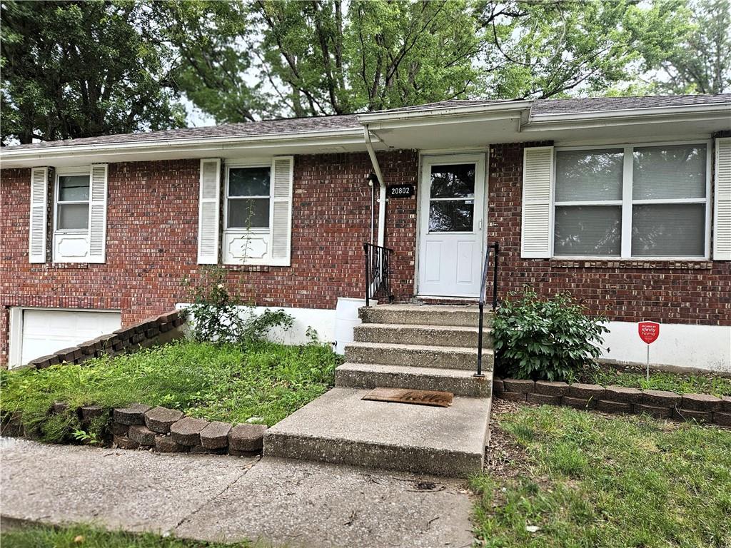 20802 E 13th Terrace N - Photo 1