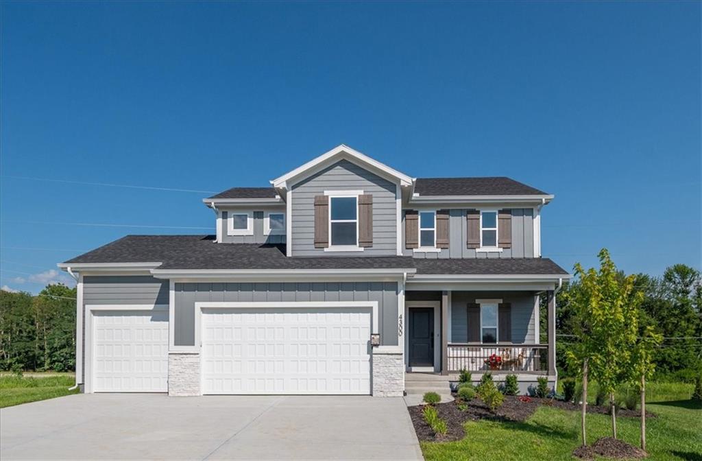 4300 SE Adams Drive - Photo 1